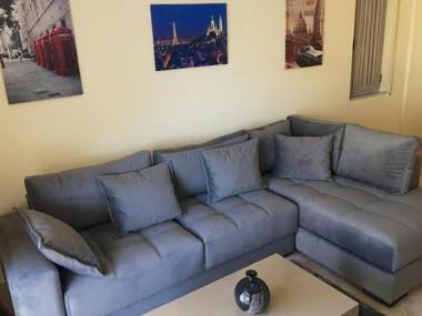 EKA Luxury One-Bedroom Apartment