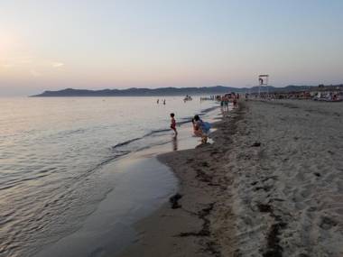 Beach Garden Home Lalzi Bay