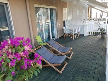 Beach Veranda Home Gjiri i Lalzit