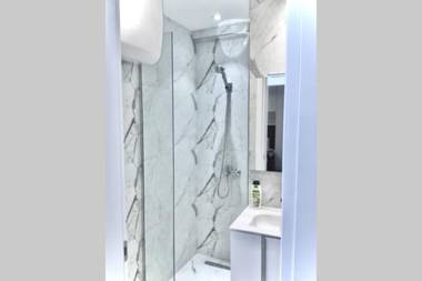 Currila Durres Vacations Beach Sunny Sea Luxury Nightlife