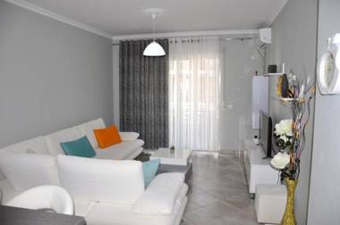 Modern Summer Apartment