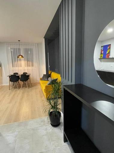 Phi Apartments 1 min from the beach - Brand New