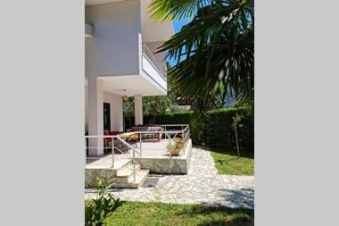 Lovely Villa at Gjiri Lalzit Lalzi Bay Lura 1