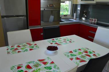 A cozy duplex in the Lalzi Bay