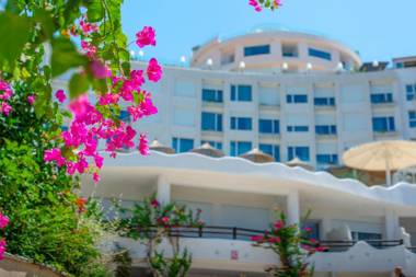 Bougainville Bay Apartments
