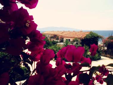 Bougainville Bay Apartments