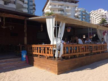 Zero Zero Apartments Sarande