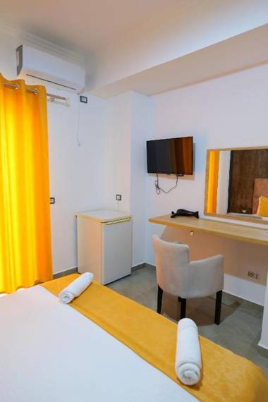 HOTEL ADI-VERA