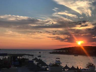 Santa Paola Apartments