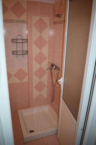 Elena Rooms and Apartments