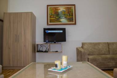 Agathis Apartments