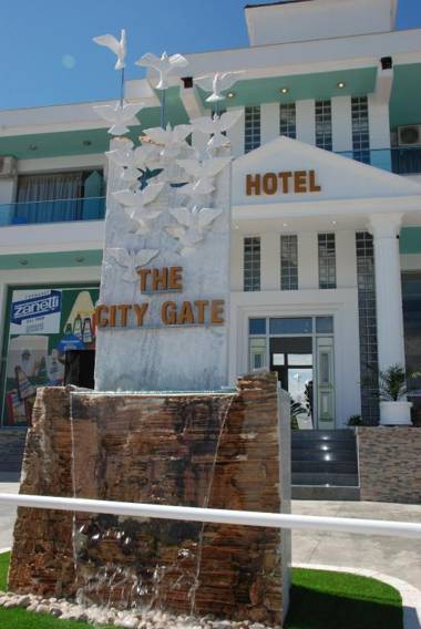 The City Gate Hotel