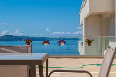 Luxury Sea View Apartaments