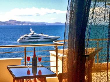 Royal Queen and King Luxury apartment