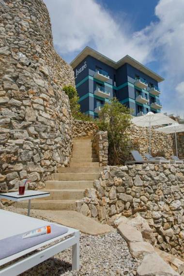 Buzë Boutique Hotel