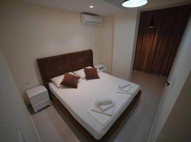 City Glow Apartments