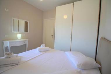 Inviting 1-Bed Apartment in Sarande