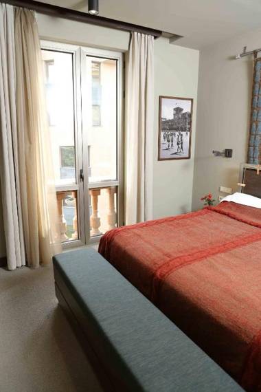 Tufenkian Historic Yerevan Hotel