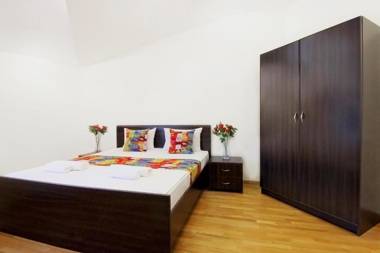 2 Bedroom Apartment on Chaikovski street