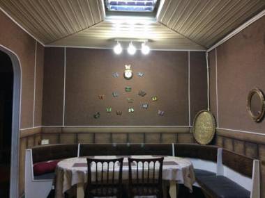 Classic Apartment on Kievyan