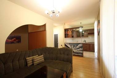 Apartment near ANI PLAZA hotel