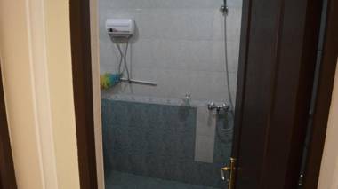 Komitas Avenue Guest House