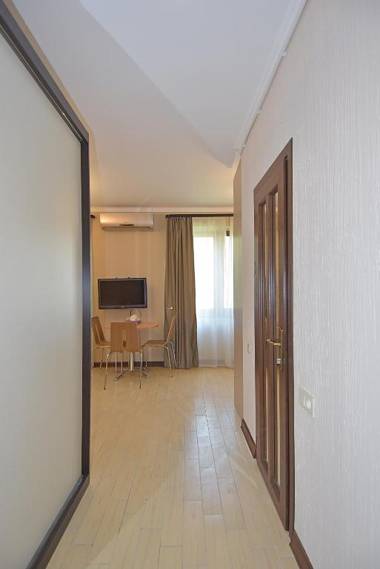 LUX apartment on Koghbaci