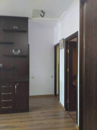 Apartment on Tumanyan street19