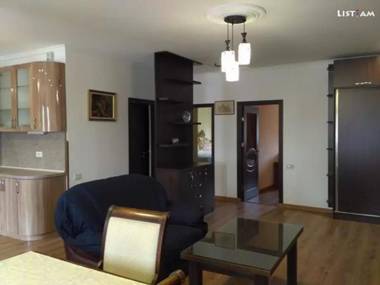 Apartment on Tumanyan street19