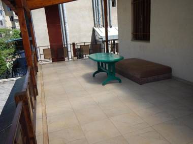 Spacious apartment in Aygedzor street