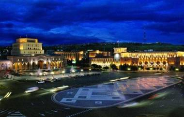 Apartment near Republic square