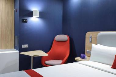 Holiday Inn Express - Yerevan an IHG Hotel