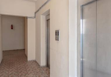 Stay Inn Apartments on Aram 82-84-49