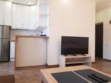 Cascade White Luxury Apartment