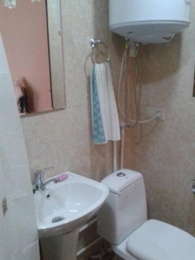 НАПРОТИВ СПОРТИВНО-КОНЦЕРТНОГО КОМПЛЕКСА