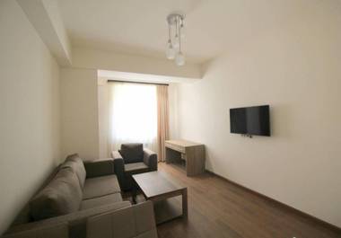 Buzand Apartment