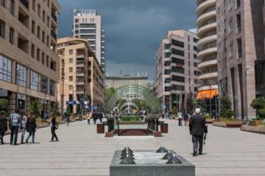 Apart House in Erevan Mashtots Avenue