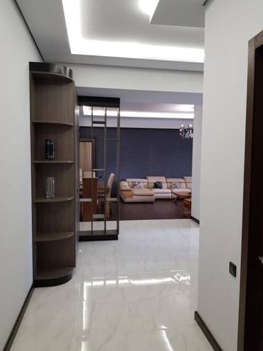 Northern Avenue - Teryan crossroads 3bedroom Modern and comfortable apartment TT666