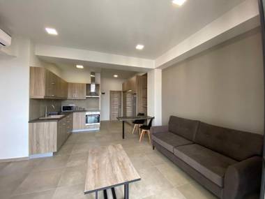 Koghbatsi street 1 bedroom New eurorenovated Modern apartment KO1612