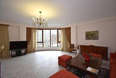 Aram Street 2 bedrooms Beautiful Modern apartment DI723