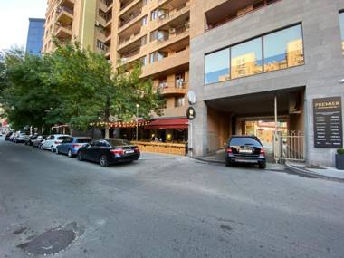 Modern apartment for rent in Buzand Street BU944