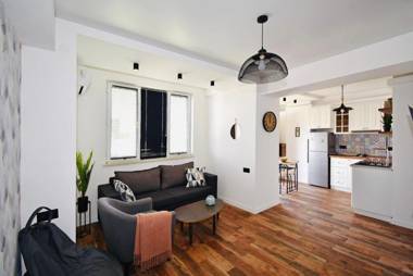 Heart of Republic Sq - Balcony - Self CheckIn - Full Kitchen