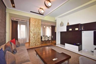 Teryan street 3 bedrooms Luxury Duplex apartment TT444