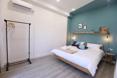 Blue Poppy - 1 BR - Self Checkin - Garden - BBQ