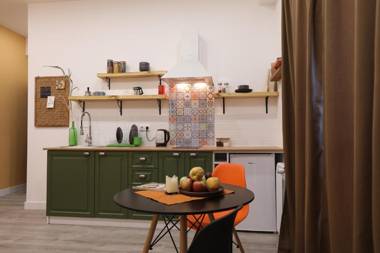 Tulip - 1BR - Self Checkin - Garden - BBQ - Netflix