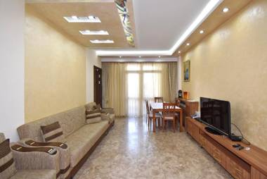 Northern Avenue 2 bedrooms Unique Comfortable apartment HH597