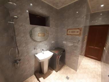 Cottage Green Garden