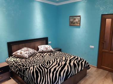 Cottage Green Garden