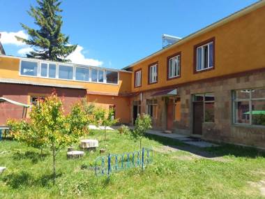 Sevan Garden Complex