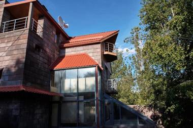 LUXE Villa in Tsaghkadzor